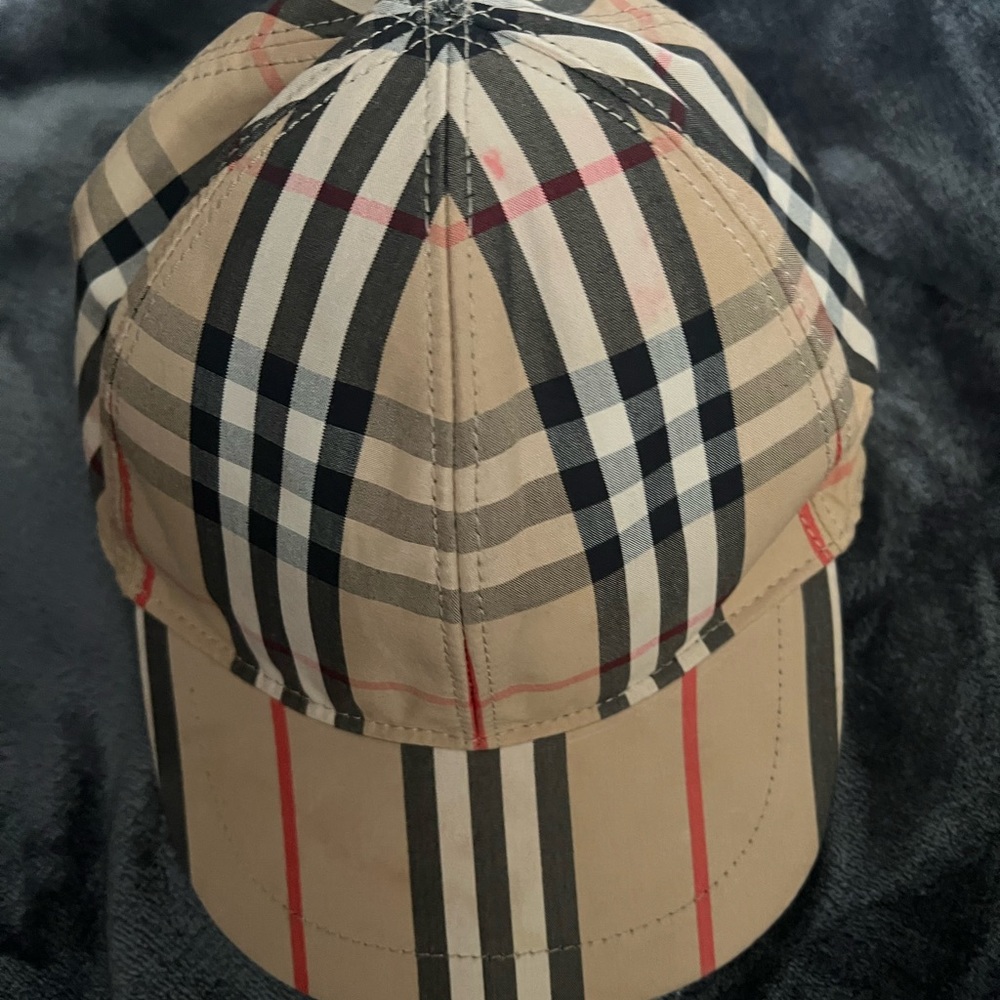 Kids designer hat (authentic)